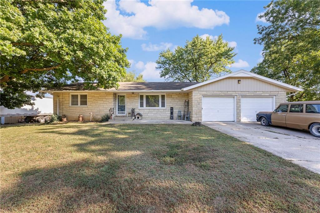 Listing Photo MLS #HMS2570220