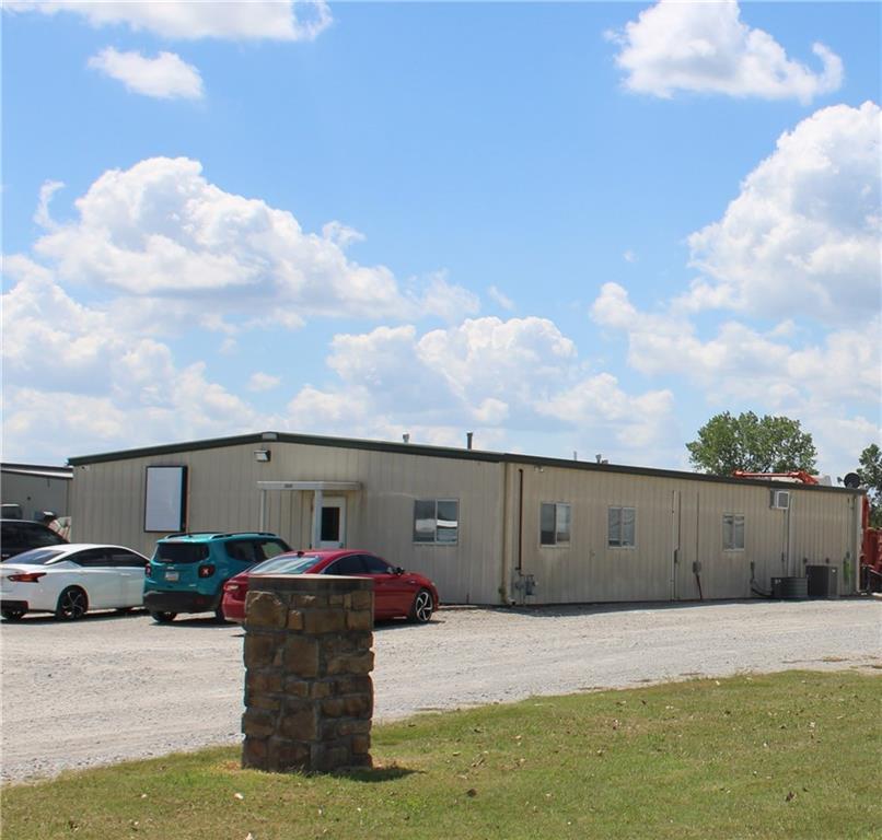 Listing Photo MLS #HMS2570313