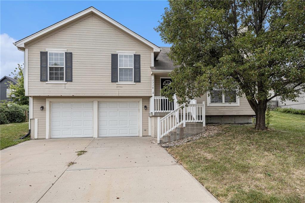 Listing Photo MLS #HMS2570336