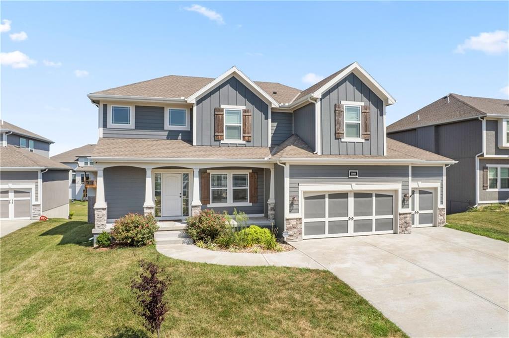 Listing Photo MLS #HMS2570396