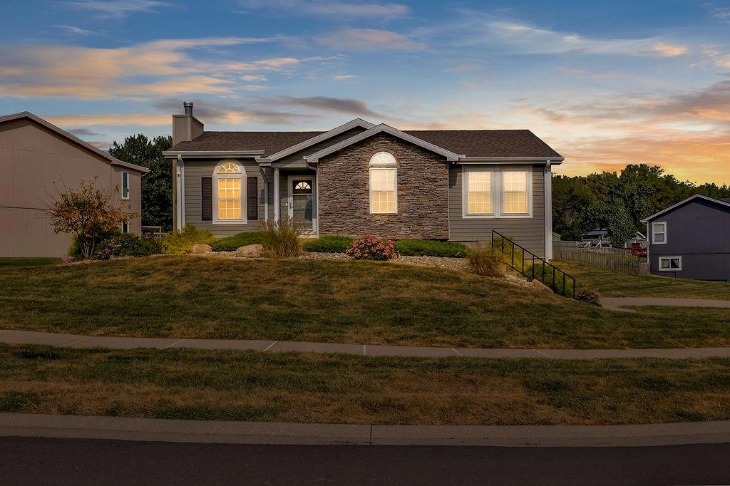 Listing Photo MLS #HMS2570424
