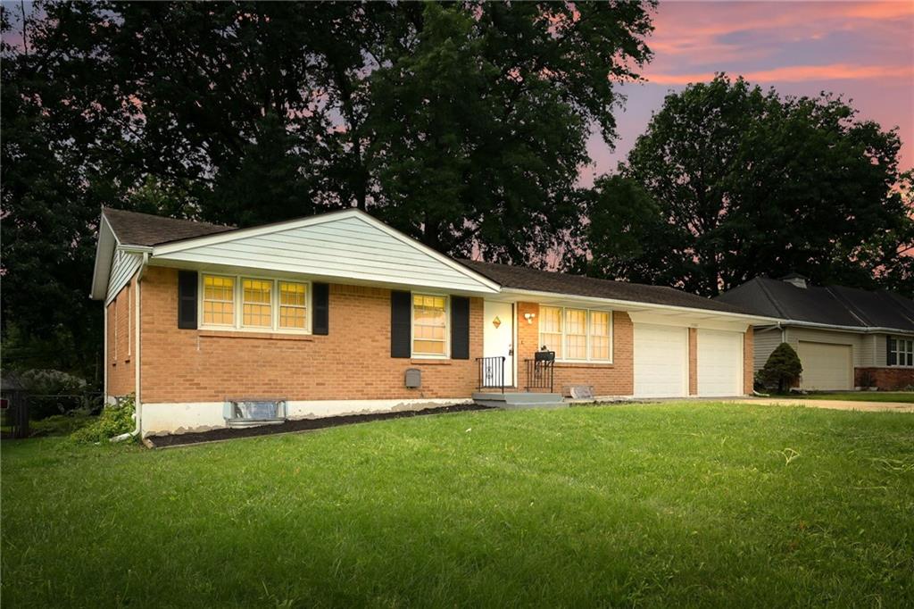 Listing Photo MLS #HMS2570441