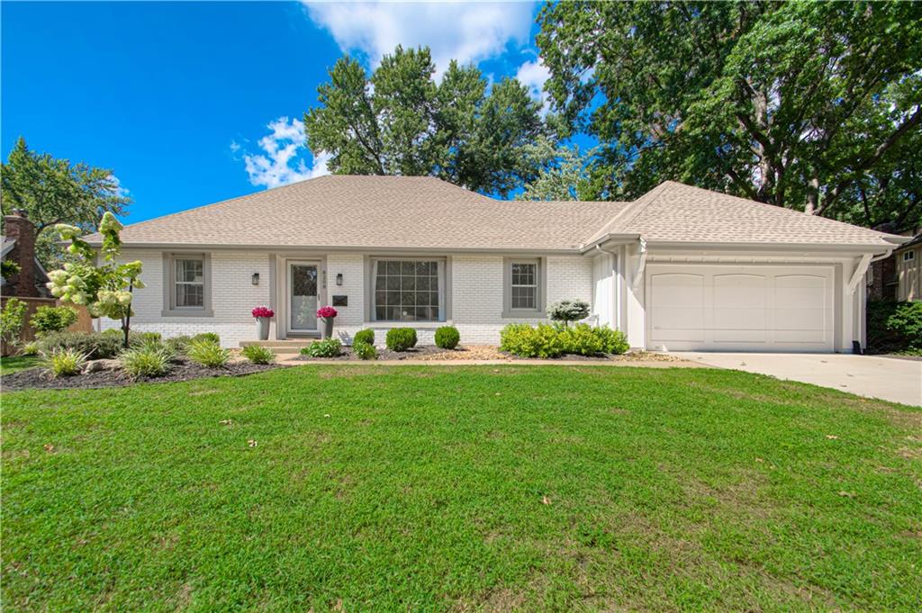 Listing Photo MLS #HMS2570473
