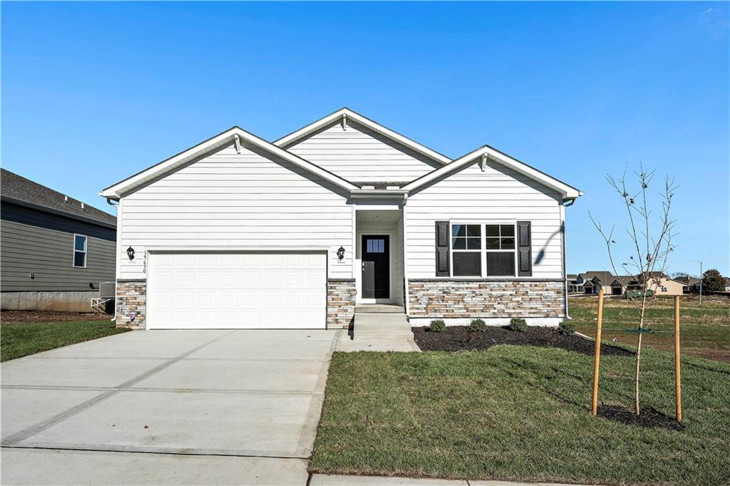 Listing Photo MLS #HMS2570475