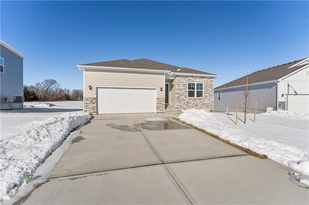 Listing Photo MLS #HMS2570481