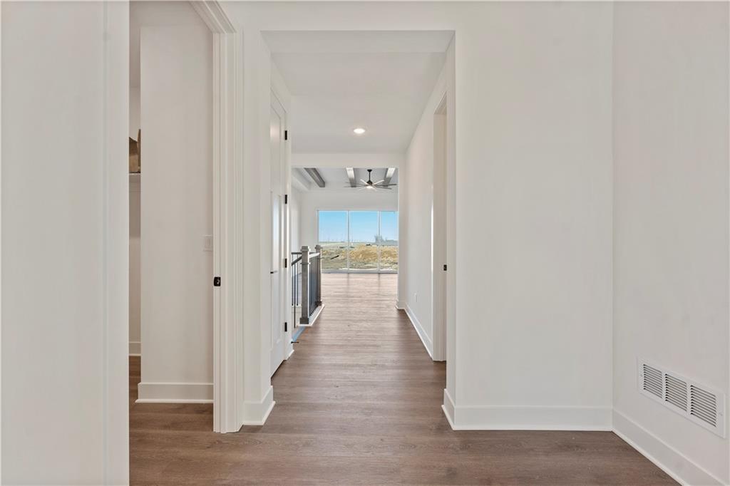 Listing Photo MLS #HMS2570487