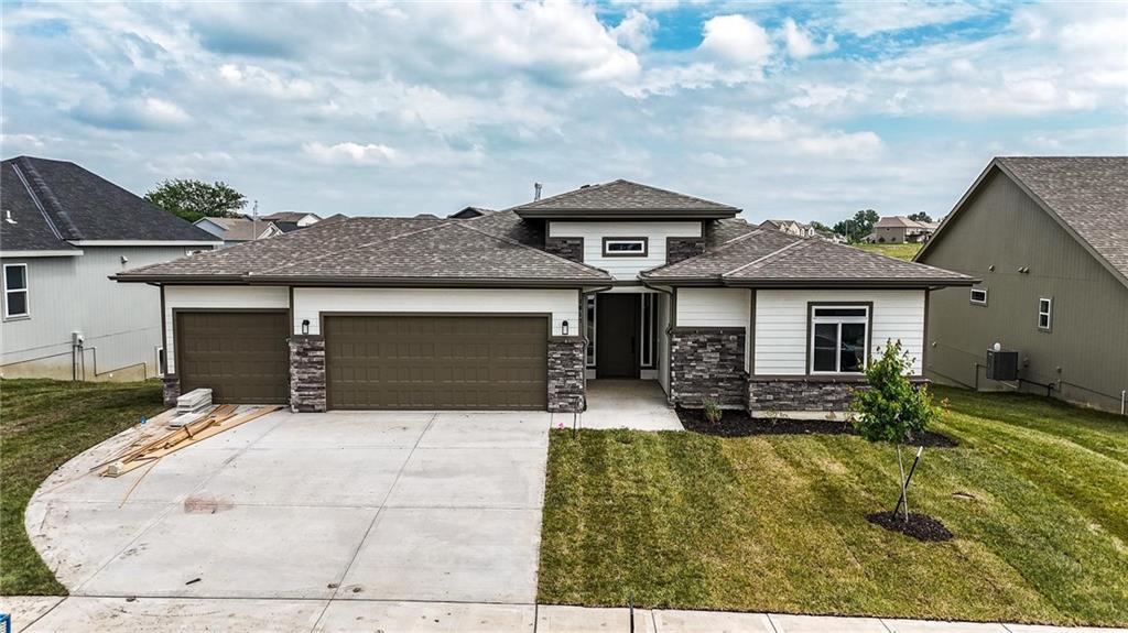 Listing Photo MLS #HMS2570508