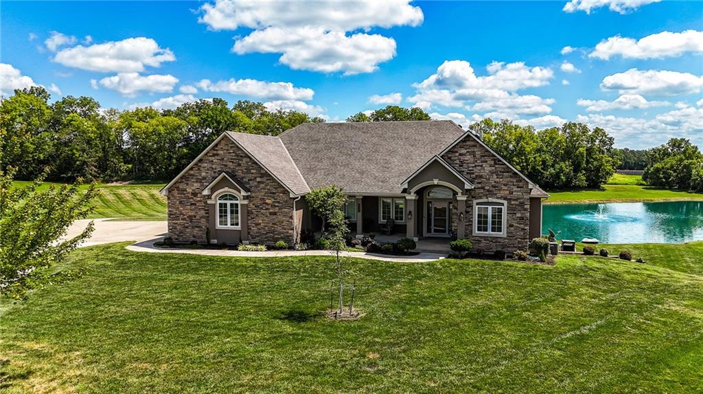 Listing Photo MLS #HMS2570525