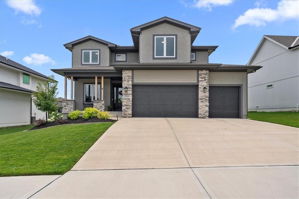 Listing Photo MLS #HMS2570530