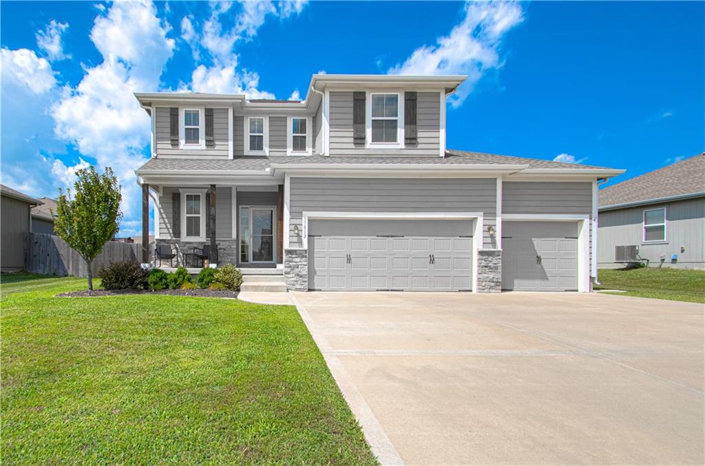 Listing Photo MLS #HMS2570542
