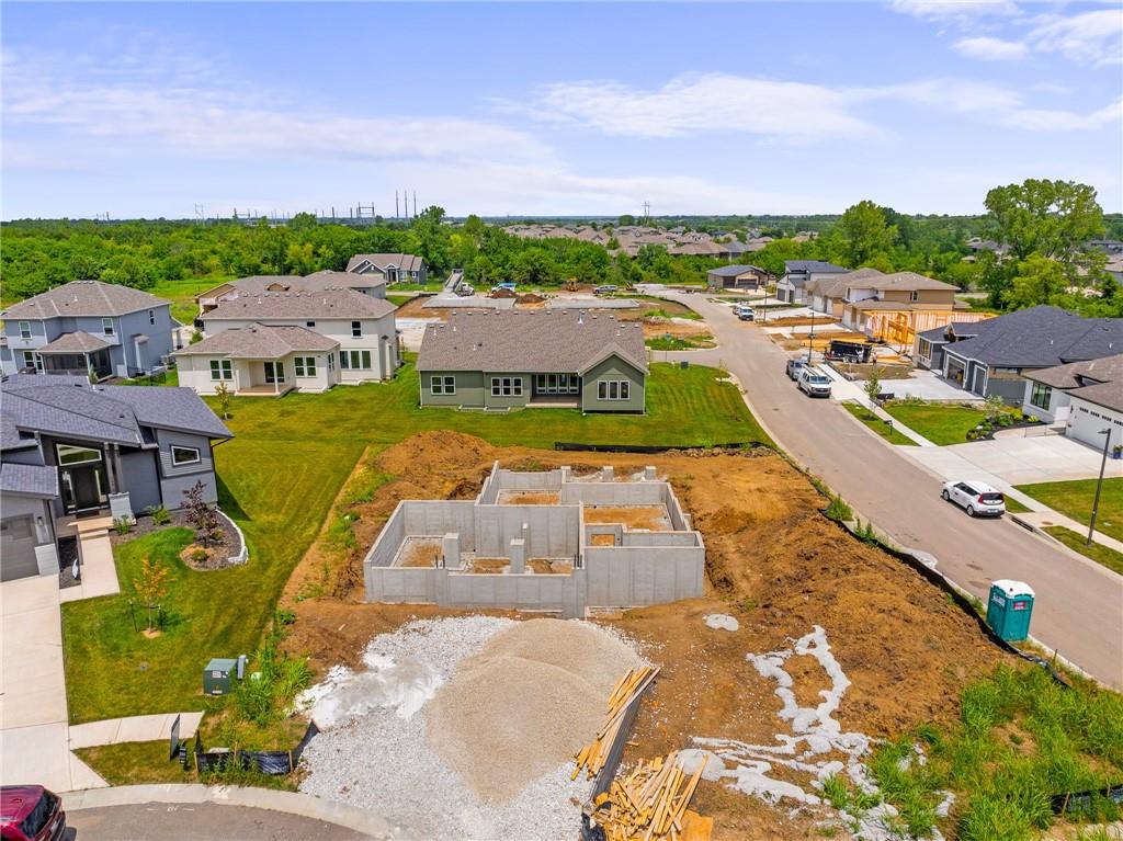 Listing Photo MLS #HMS2570582