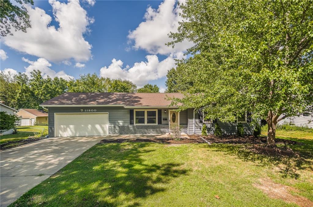 Listing Photo MLS #HMS2570600
