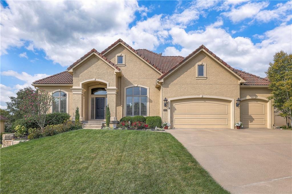 Listing Photo MLS #HMS2570657