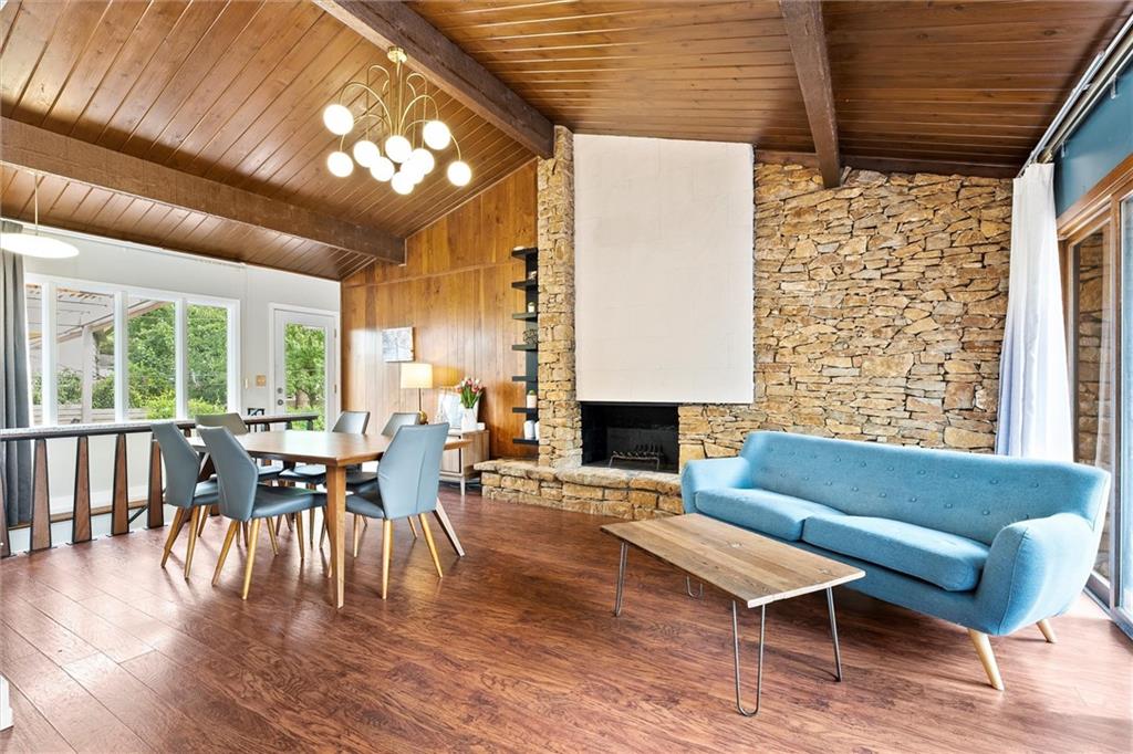 Listing Photo MLS #HMS2570713