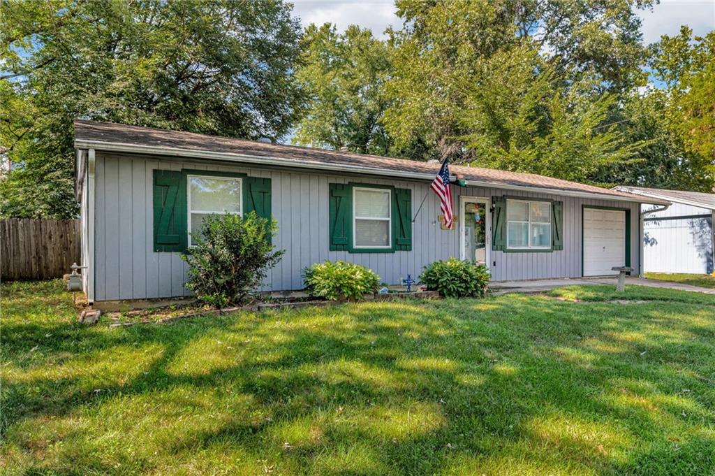 Listing Photo MLS #HMS2570733