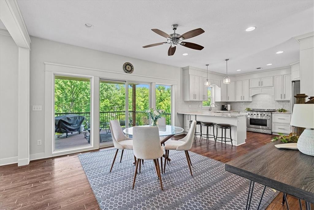 Listing Photo MLS #HMS2570923