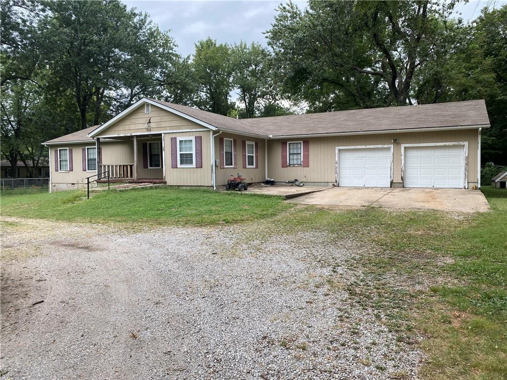 Listing Photo MLS #HMS2570935