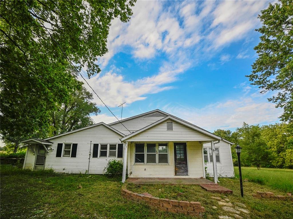 Listing Photo MLS #HMS2571038