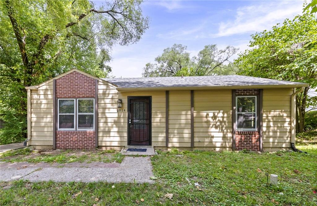 Listing Photo MLS #HMS2571091