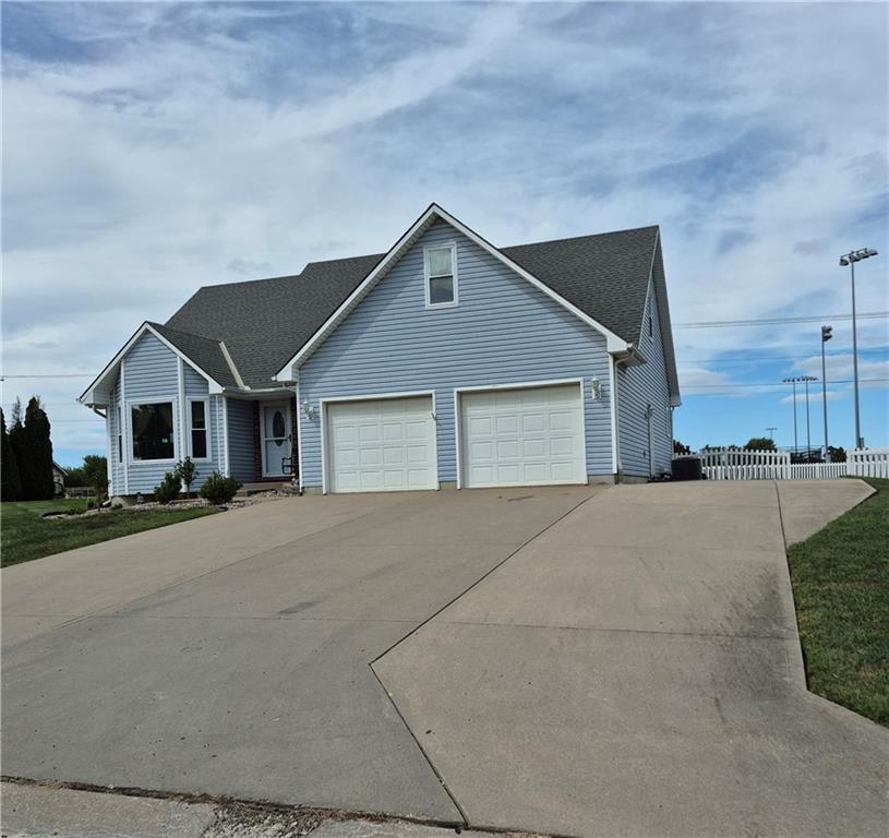 Listing Photo MLS #HMS2571112