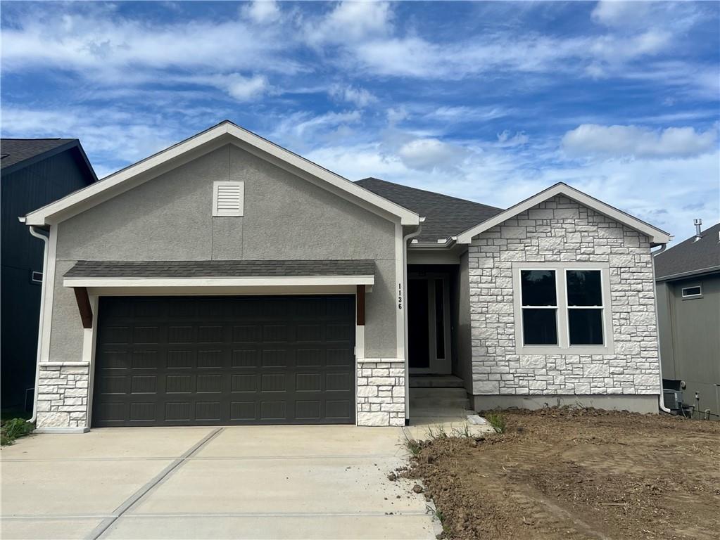 Listing Photo MLS #HMS2571125