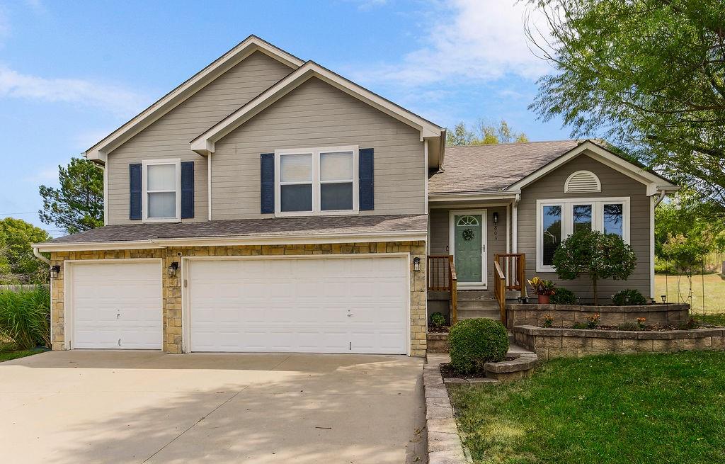 Listing Photo MLS #HMS2571135