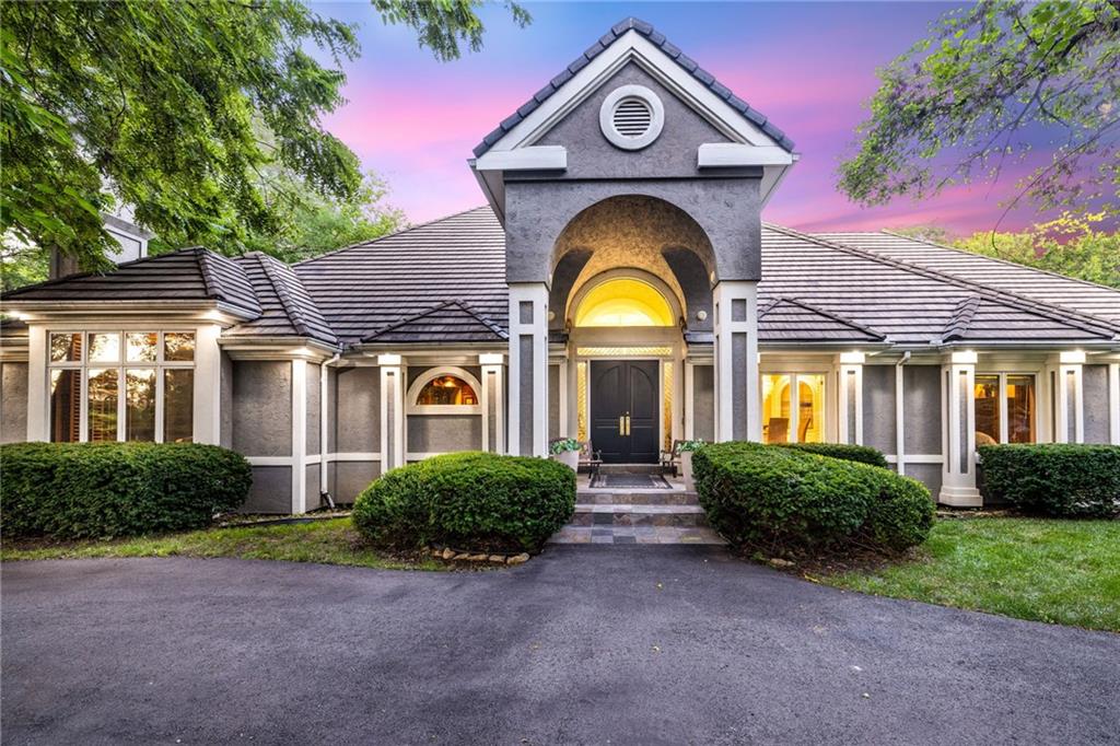 Listing Photo MLS #HMS2571158