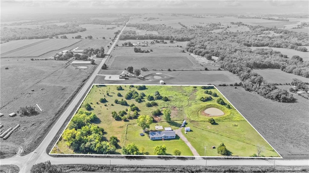 Listing Photo MLS #HMS2571180