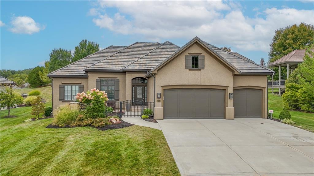 Listing Photo MLS #HMS2571204