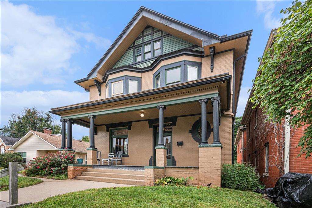 Listing Photo MLS #HMS2571258