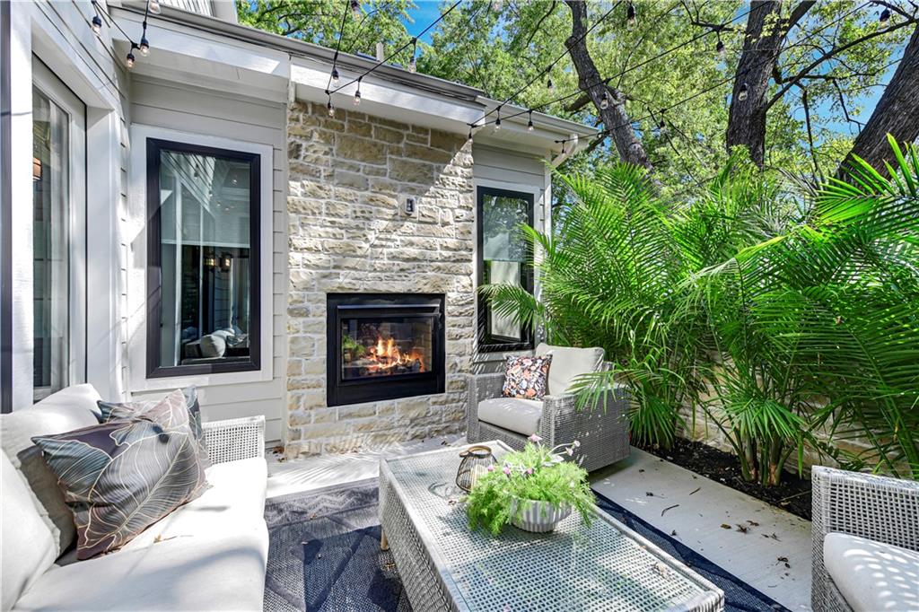 Listing Photo MLS #HMS2571347
