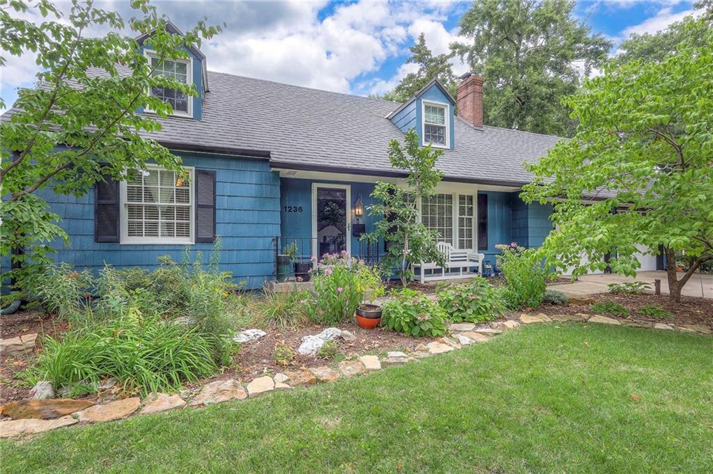 Listing Photo MLS #HMS2571387