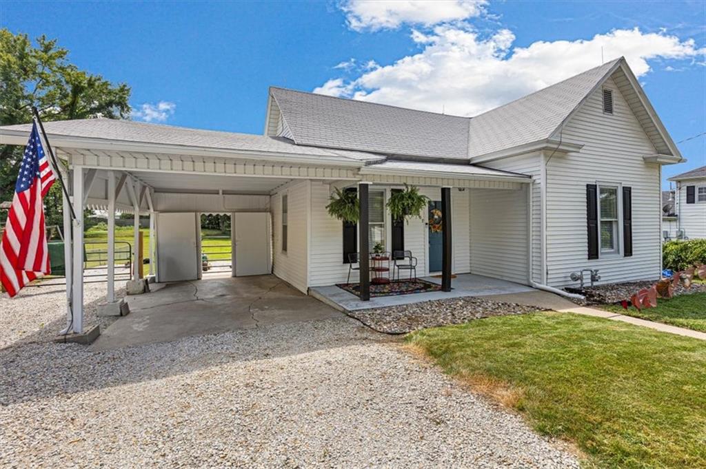 Listing Photo MLS #HMS2571448