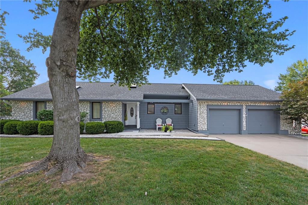 Listing Photo MLS #HMS2571611