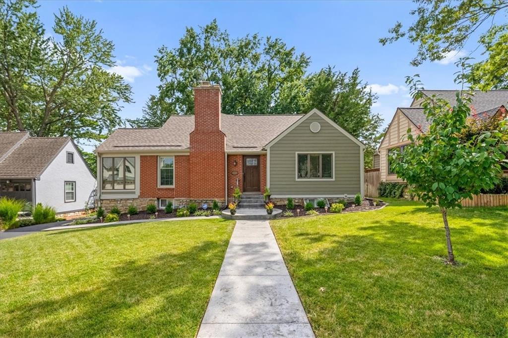 Listing Photo MLS #HMS2571748