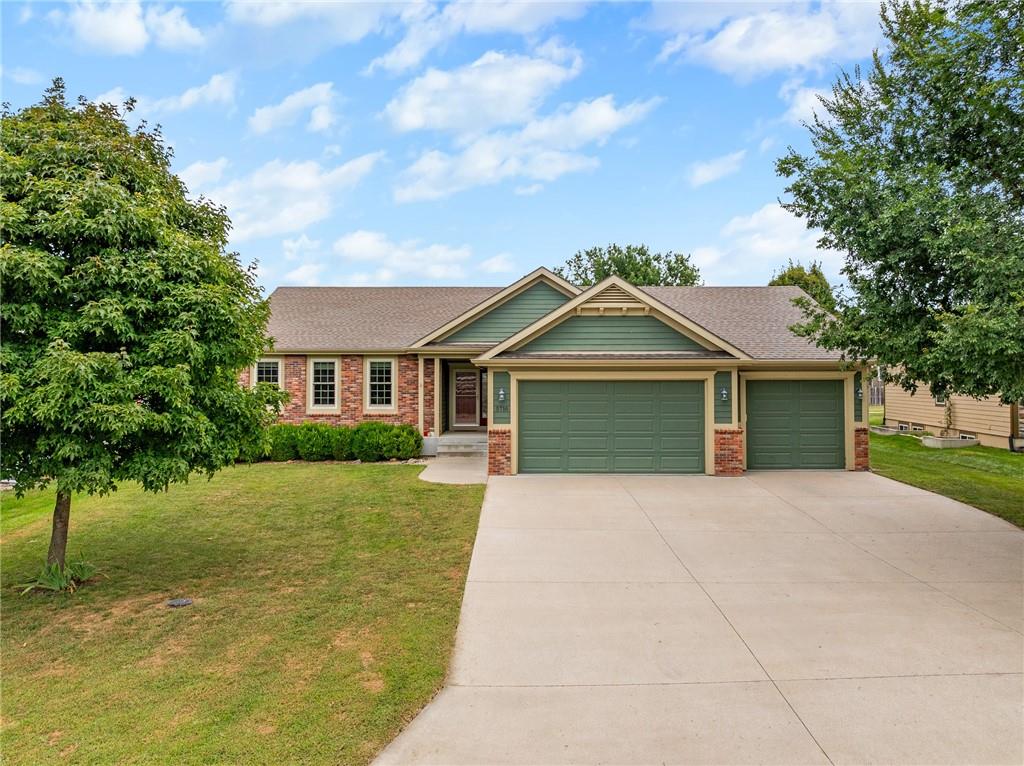 Listing Photo MLS #HMS2571757