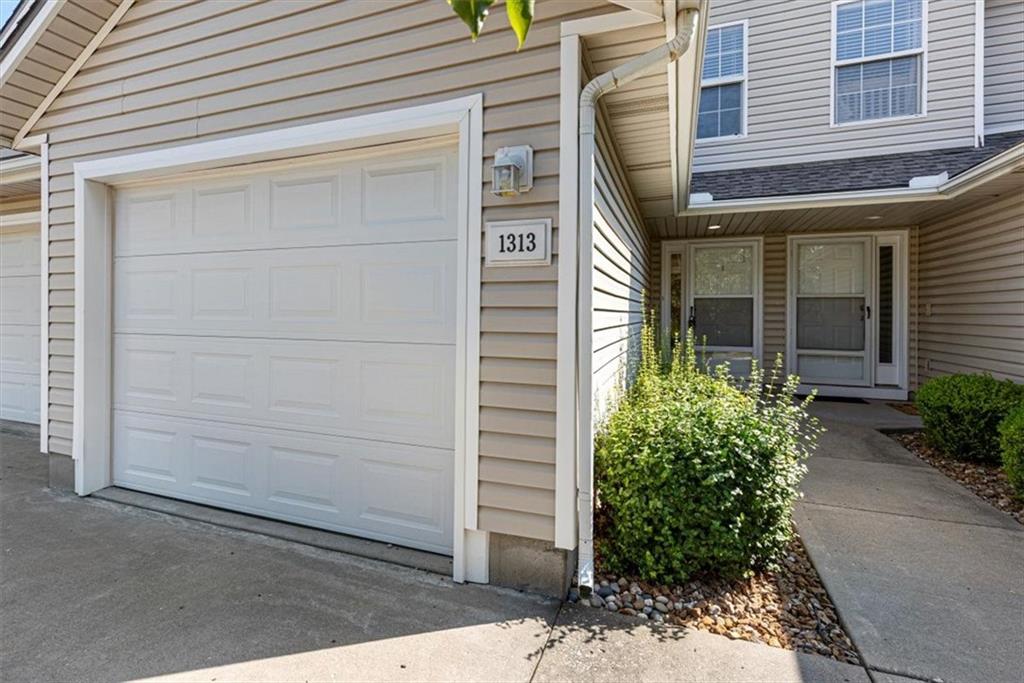 Listing Photo MLS #HMS2571804