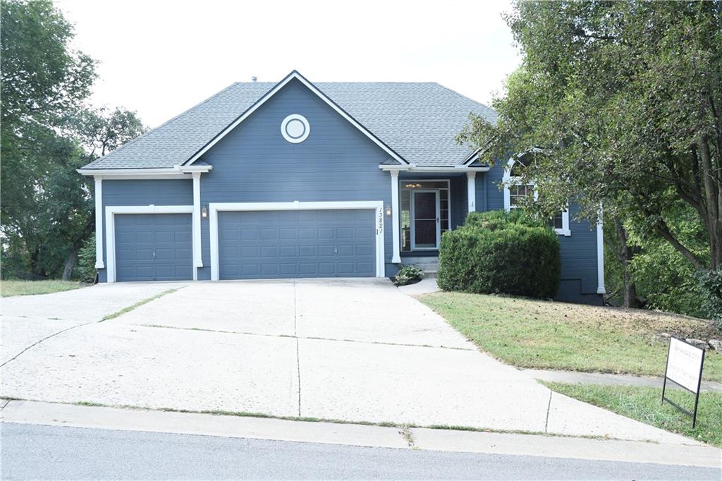 Listing Photo MLS #HMS2571872