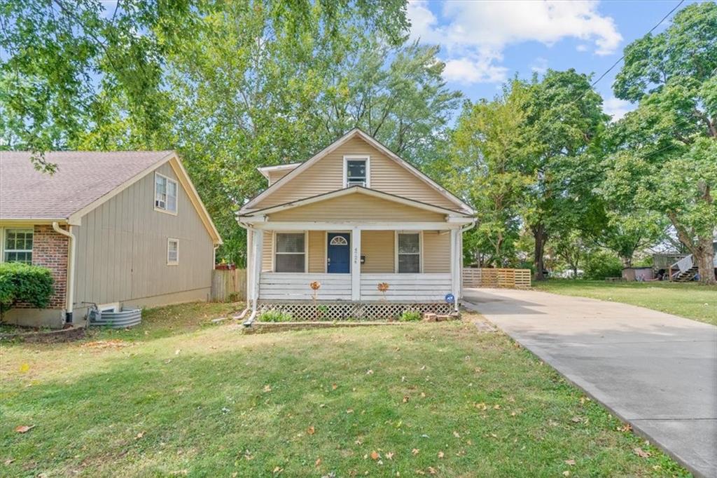 Listing Photo MLS #HMS2571875