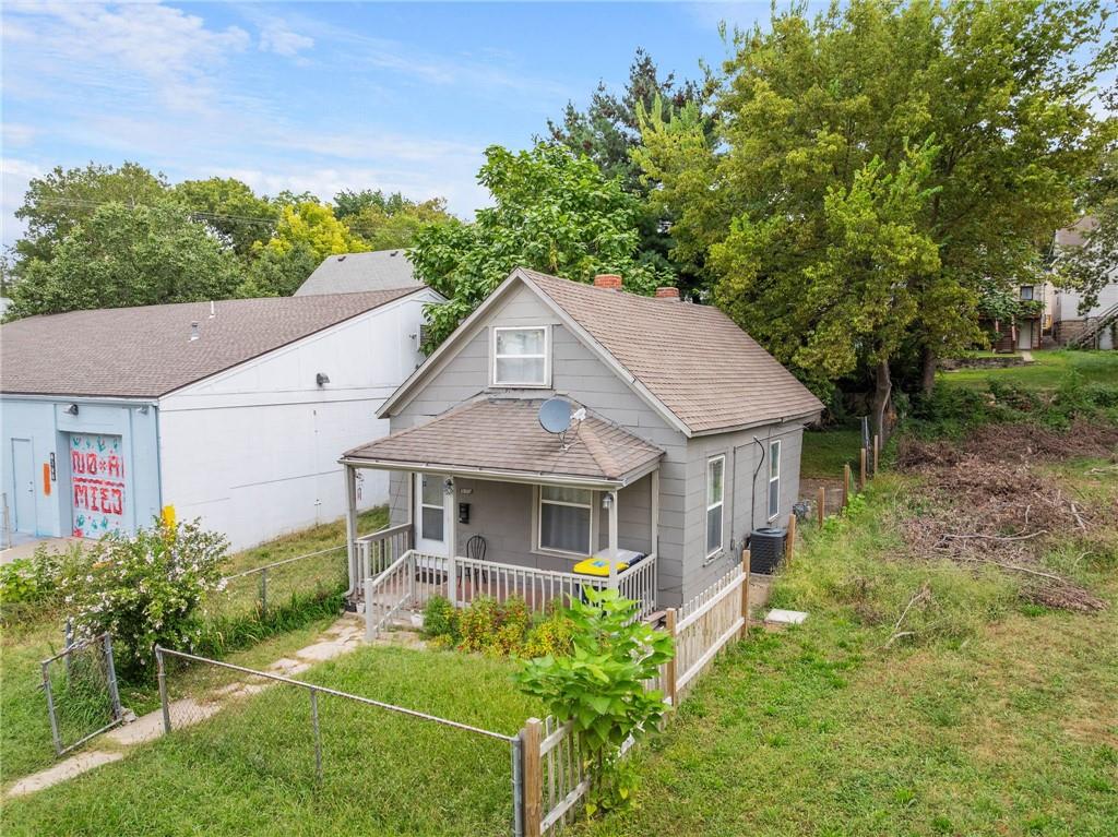 Listing Photo MLS #HMS2571888
