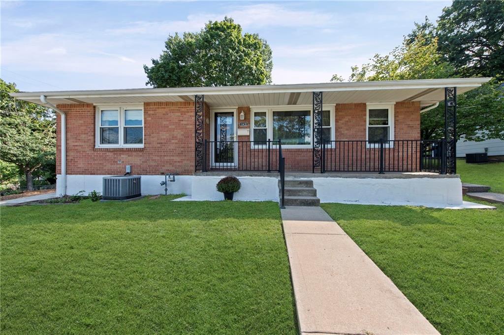 Listing Photo MLS #HMS2571893