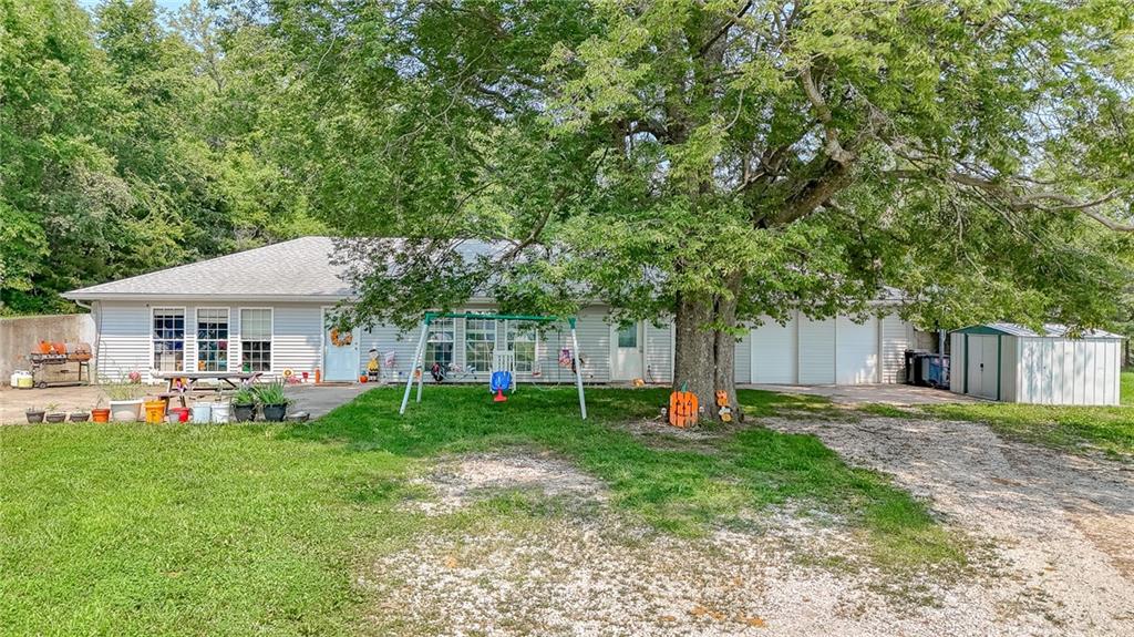 Listing Photo MLS #HMS2571976