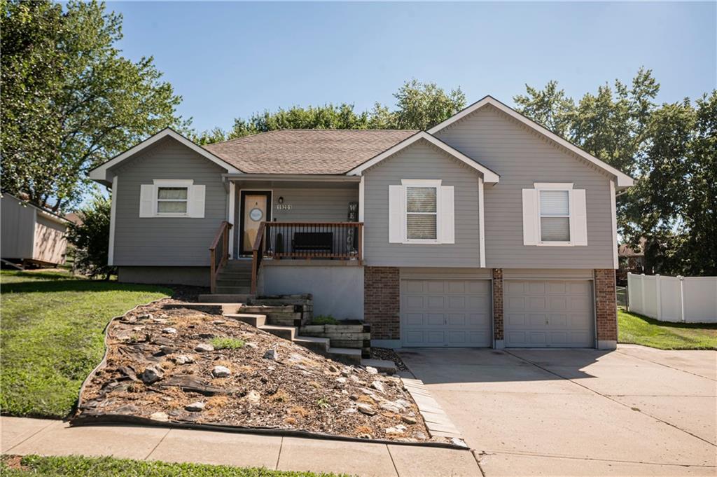 Listing Photo MLS #HMS2571984