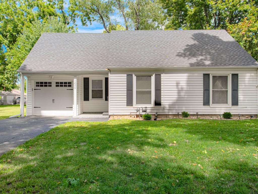 Listing Photo MLS #HMS2572076