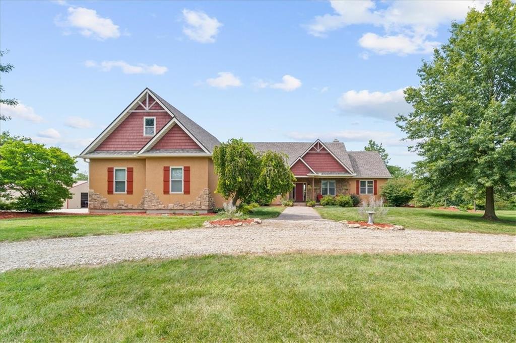 Listing Photo MLS #HMS2572108