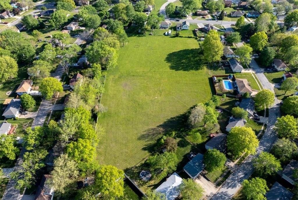 Listing Photo MLS #HMS2572180