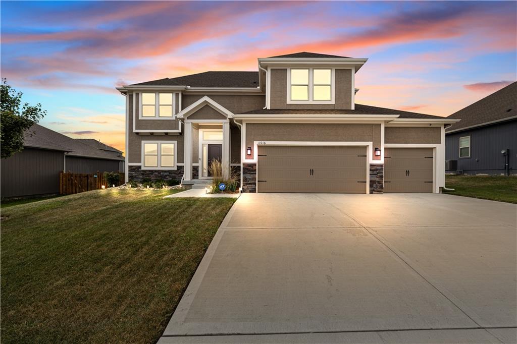 Listing Photo MLS #HMS2572253