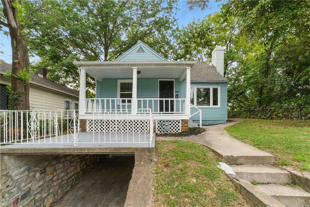Listing Photo MLS #HMS2572276