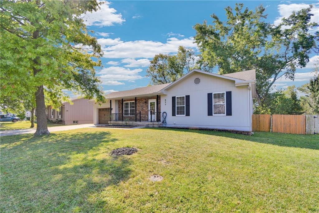 Listing Photo MLS #HMS2572278