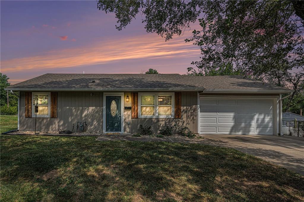 Listing Photo MLS #HMS2572295
